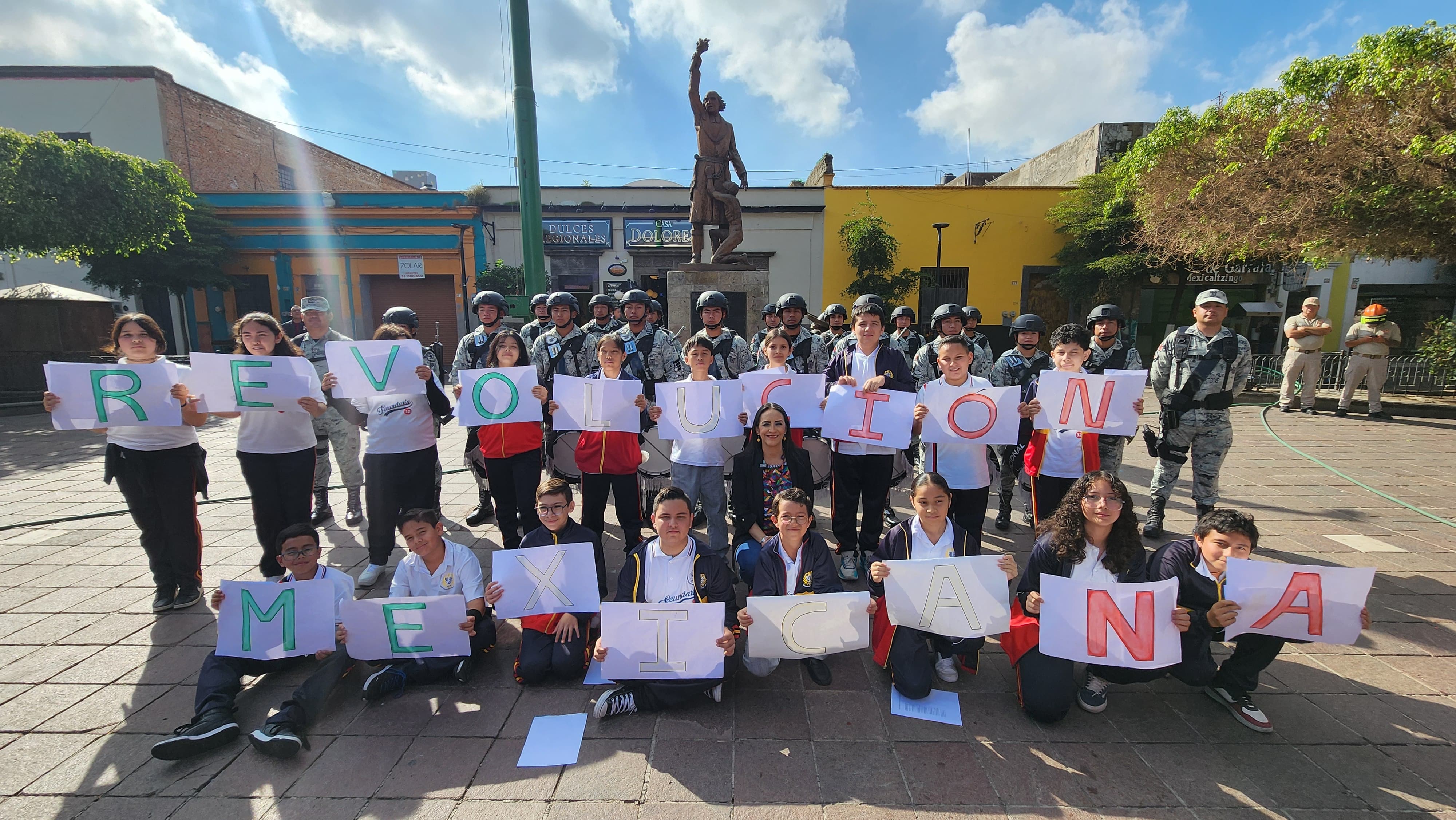 CONMEMORA TLAQUEPAQUE EL 114 ANIVERSARIO DE LA REVOLUCIÓN MEXICANA