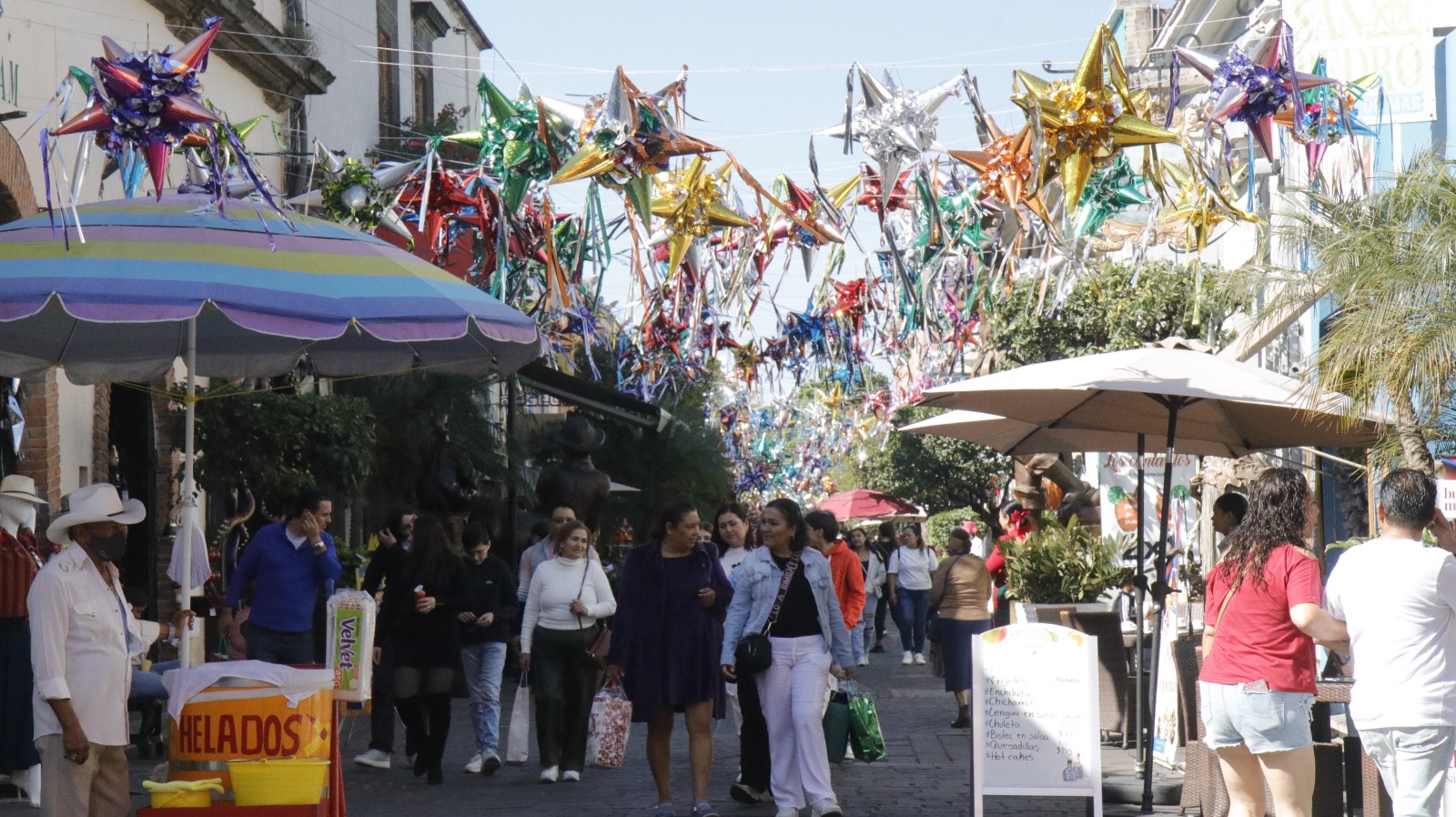 OFRECEN RECORRIDOS TURÍSTICOS GRATUITOS EN TLAQUEPAQUE